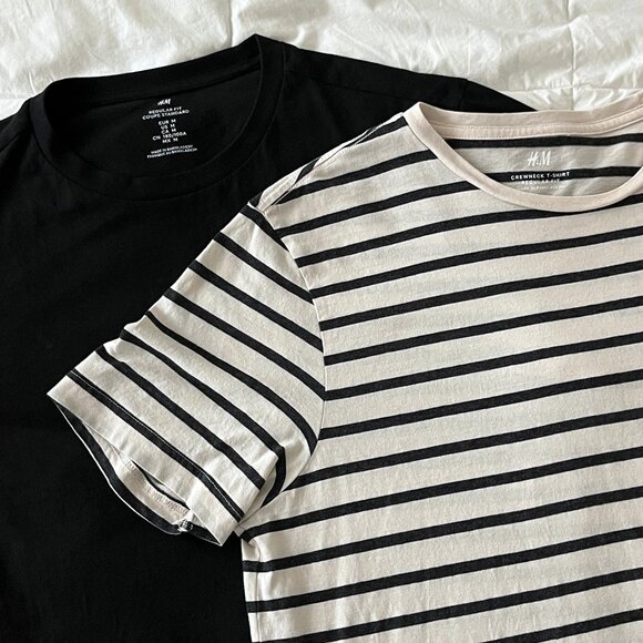H&M Men's T-Shirt Lot Black + Black & White Stripe Reguar Fit Size Medium - Picture 2 of 4